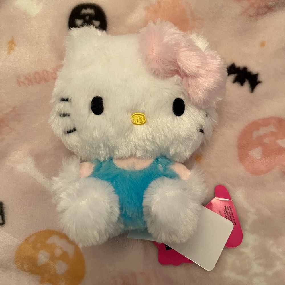 hello kitty plush
